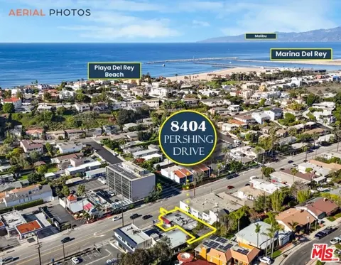 8404 Pershing Dr, Playa Del Rey, CA 90293