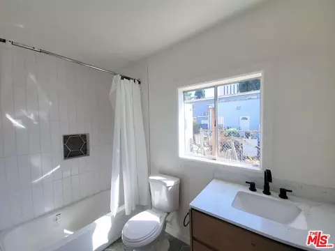 Bath - 200 N Acacia Ave, Compton, CA 90220 photo 1 of 2