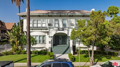 1139 W 27th St, Los Angeles, CA 90007