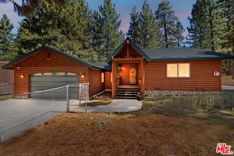 787 Ford Ln, Big Bear Lake, CA 92315