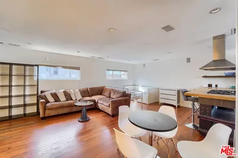 109 Dudley Ave, Venice, CA 90291