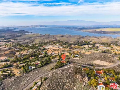 20965 Bentley Dr, Perris, CA 92570 photo 4