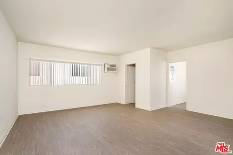 14805 Erwin St, Van Nuys, CA 91411 photo 28