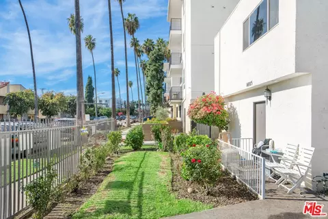 14805 Erwin St, Van Nuys, CA 91411 photo 16