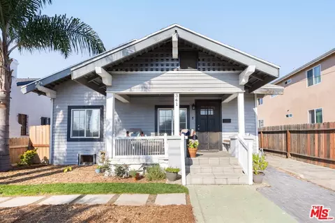341 E 64th St, Los Angeles, CA 90003