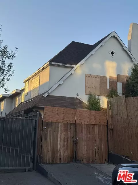 427 S Gramercy Pl, Los Angeles, CA 90020