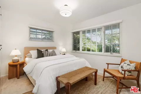 Bedroom - 5351 Lemona Ave, Sherman Oaks, CA 91411 photo 3 of 4