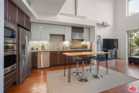 Kitchen - 25 Delancy, Irvine, CA 92612 photo 1 of 4