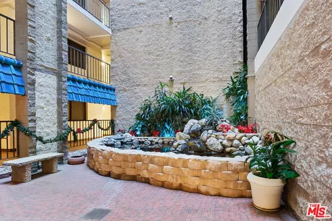 Exterior - 1750 E Ocean Blvd #1407, Long Beach, CA 90802 photo 1 of 4
