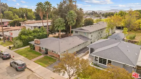 555 W 25th St, San Bernardino, CA 92405