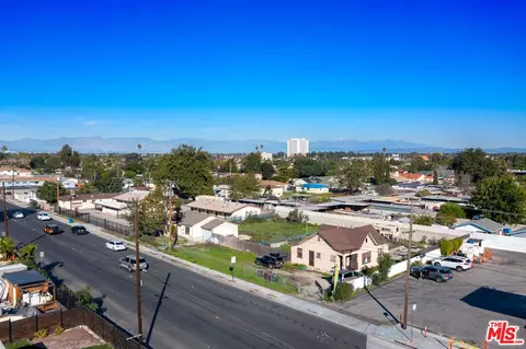 1230 S Wilmington Ave, Compton, CA 90220 photo 4