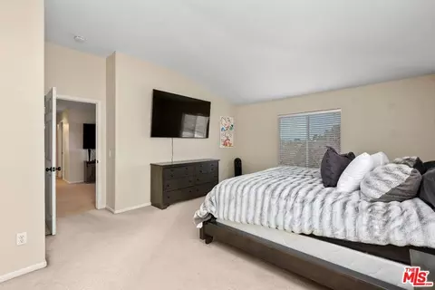 1064 Darwin Dr, Oceanside, CA 92056 photo 26
