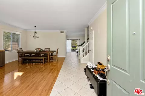 1064 Darwin Dr, Oceanside, CA 92056 photo 3