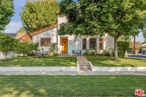 4300 Laurelgrove Ave, Studio City, CA 91604