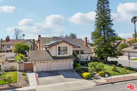 2136 Mccrea Rd, Thousand Oaks, CA 91362