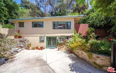 8135 Willow Glen Rd, Los Angeles, CA 90046