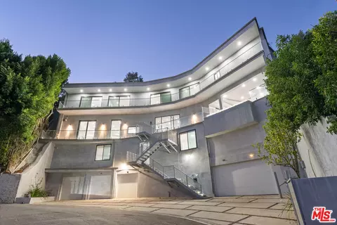 6181 Temple Hill Dr, Los Angeles, CA 90068
