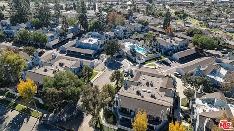 View/Area - 7316 Quill Dr #8, Downey, CA 90242 photo 3 of 7