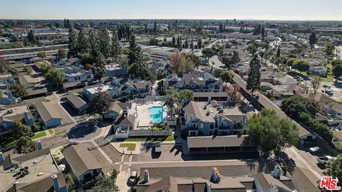 View/Area - 7316 Quill Dr #8, Downey, CA 90242 photo 7 of 7