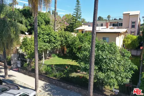 2000 Argyle Ave, Los Angeles, CA 90068