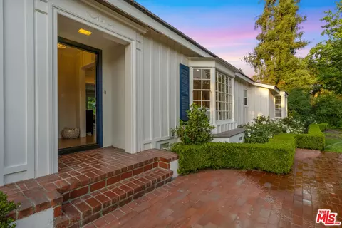 841 San Simeon Rd, Arcadia, CA 91007