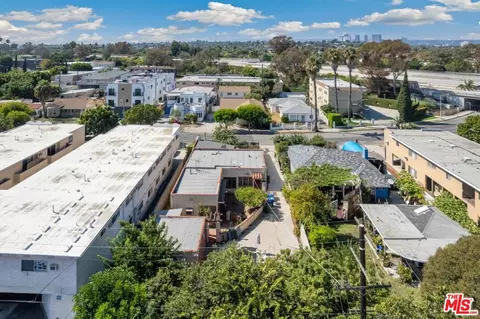 2624 S Garth Ave, Los Angeles, CA 90034