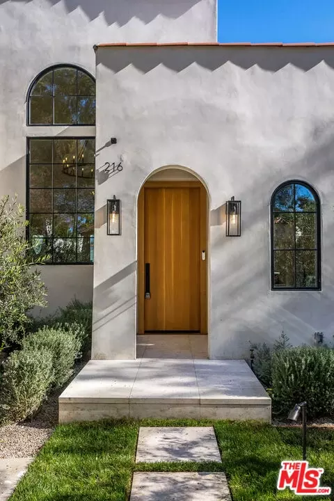 216 S Almont Dr, Beverly Hills, CA 90211