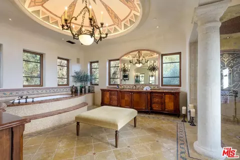 338 Toro Canyon Rd, Carpinteria, CA 93013 photo 18