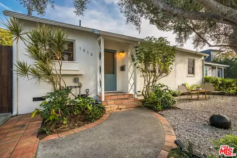 1016 Indiana Ct, Venice, CA 90291
