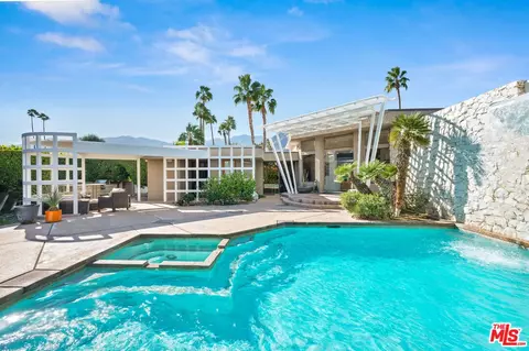 1650 E Murray Canyon Dr, Palm Springs, CA 92264
