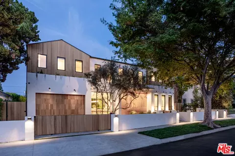 4830 Valjean Ave, Encino, CA 91436
