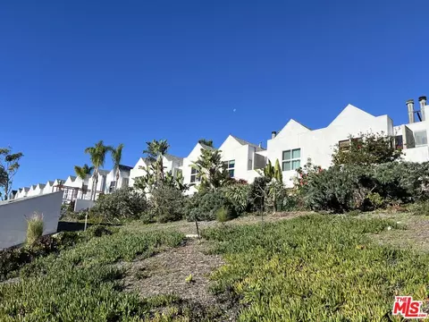 28711 Pacific Coast Hwy #10, Malibu, CA 90265