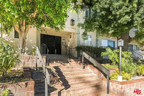 5055 Coldwater Canyon Ave #217, Sherman Oaks, CA 91423