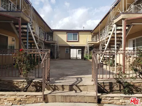Exterior - 6649 Sepulveda Blvd, Van Nuys, CA 91411 photo 6 of 16
