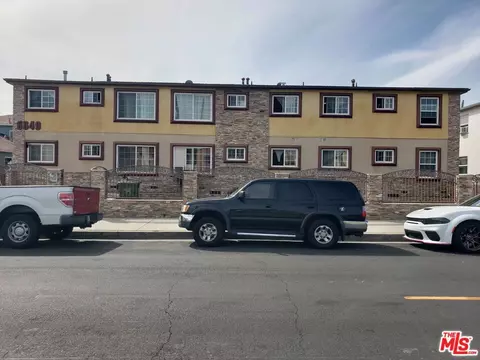 Exterior - 6649 Sepulveda Blvd, Van Nuys, CA 91411 photo 2 of 16