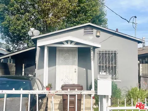 619 W Cherry St, Compton, CA 90222