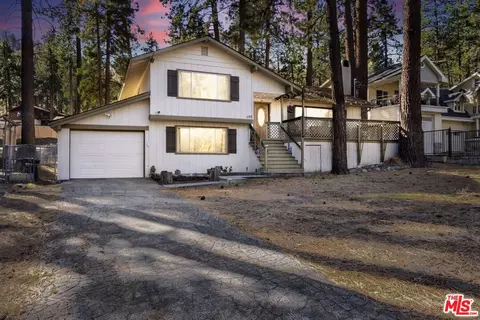 1197 Oriole Rd, Wrightwood, CA 92397