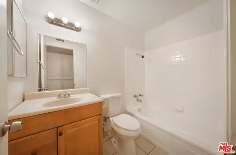1040 Iris St, Wasco, CA 93280 photo 10