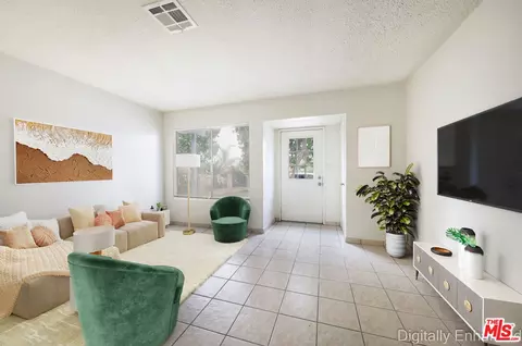 1040 Iris St, Wasco, CA 93280 photo 5
