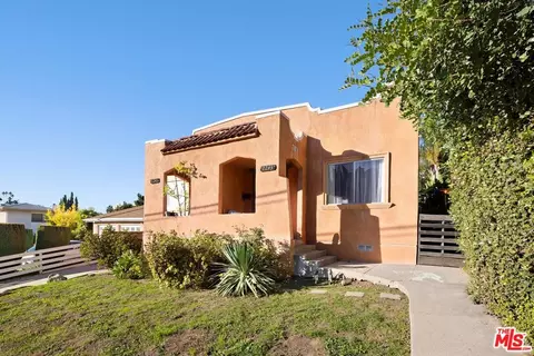 2243 India St, Los Angeles, CA 90039