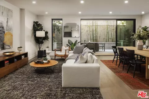 411 S Hamel Rd #106, Los Angeles, CA 90048