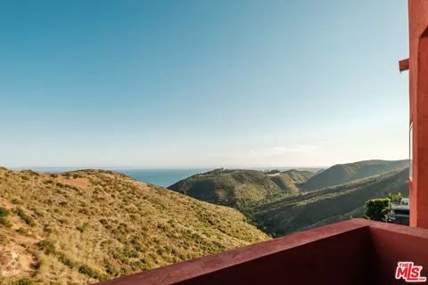 View/Area - 3029 Sequit Dr, Malibu, CA 90265 photo 3 of 3