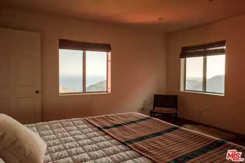 Bedroom - 3029 Sequit Dr, Malibu, CA 90265 photo 1 of 6