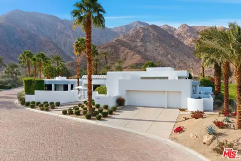 77240 Avenida Arteaga, La Quinta, CA 92253