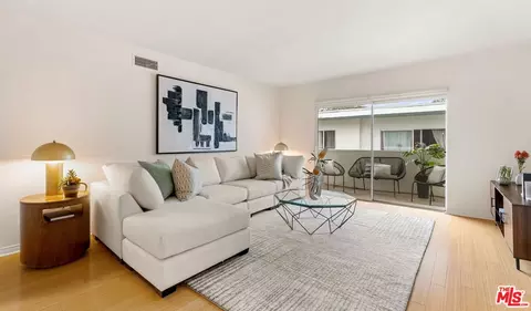 1447 Stanford St #C, Santa Monica, CA 90404