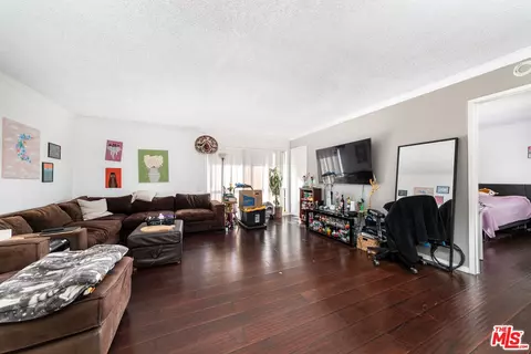 803 W 232nd St #C, Torrance, CA 90502