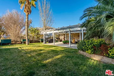 12960 Greensboro Rd, Victorville, CA 92395
