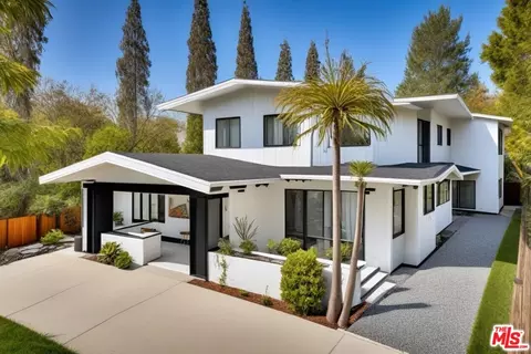 5633 La Mirada Ave, Los Angeles, CA 90038