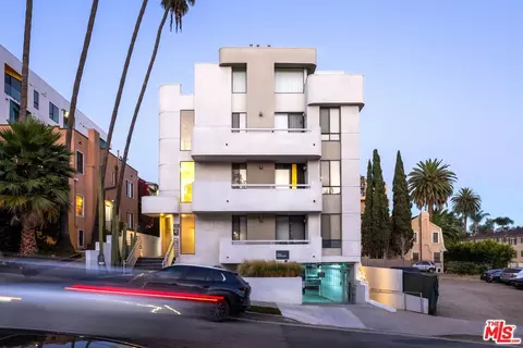 1912 Whitley Ave, Los Angeles, CA 90068