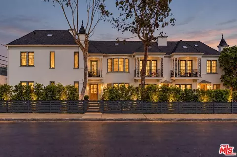 517 Rose Ave, Venice, CA 90291